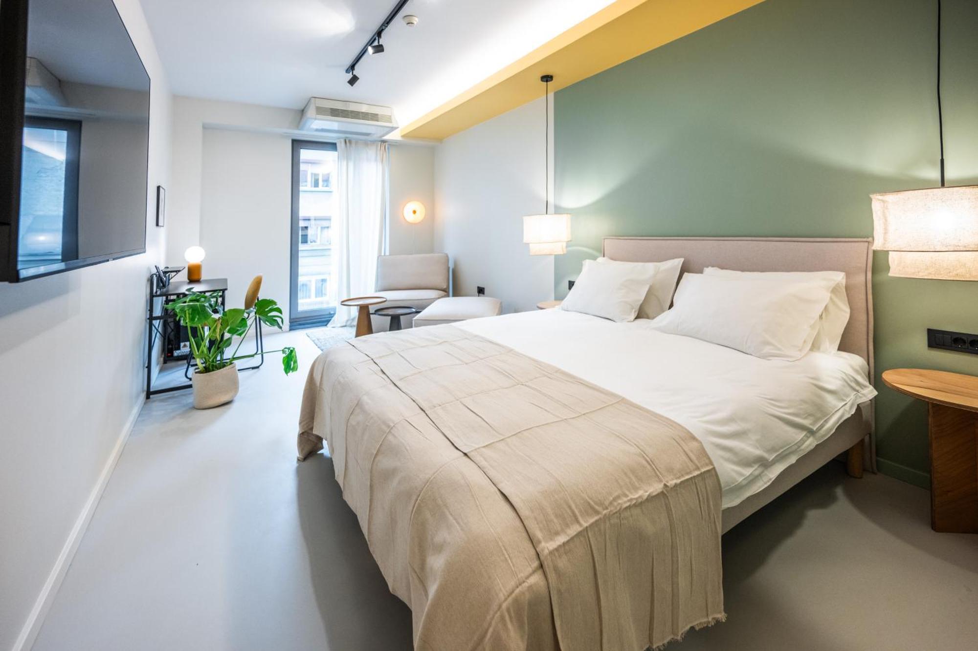 Design Rooms - Kvaternik Square Загреб Экстерьер фото